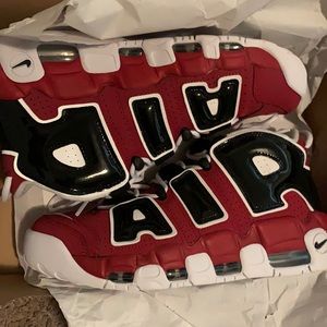 Nike More UPTEMPO 96’ sz9.5